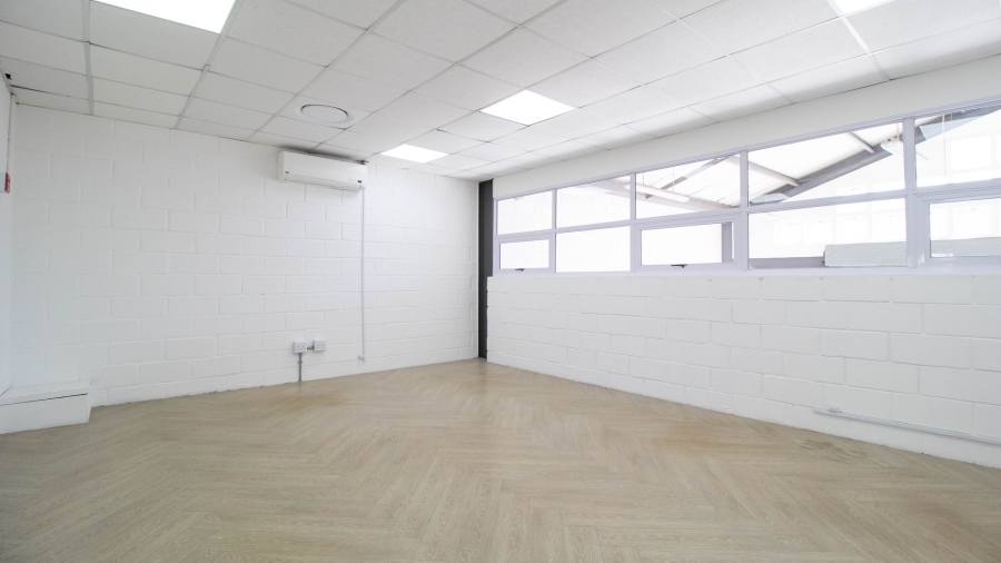 To Let Commercial Property for Rent in Woodstock Western Cape